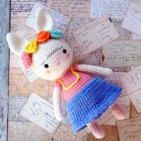 _RIT2538 CONEJITA FRIDA AMIGURUMI