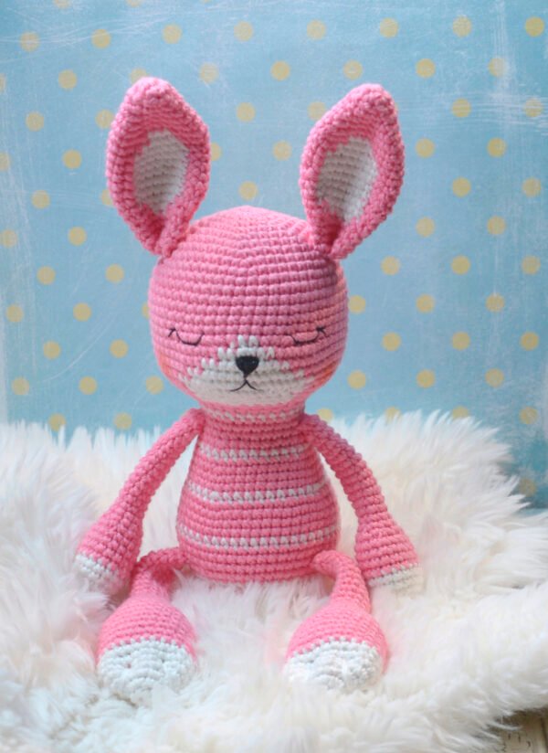 conejita amigurumi a crochet patrón coneja amigurumi