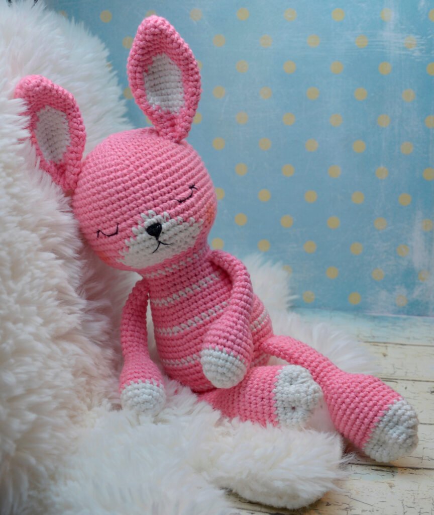 coneja amigurumi a crochet
