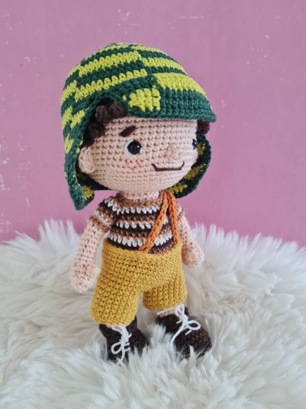 CHAVO DEL 8 AMIGURUMI - Imagen 3