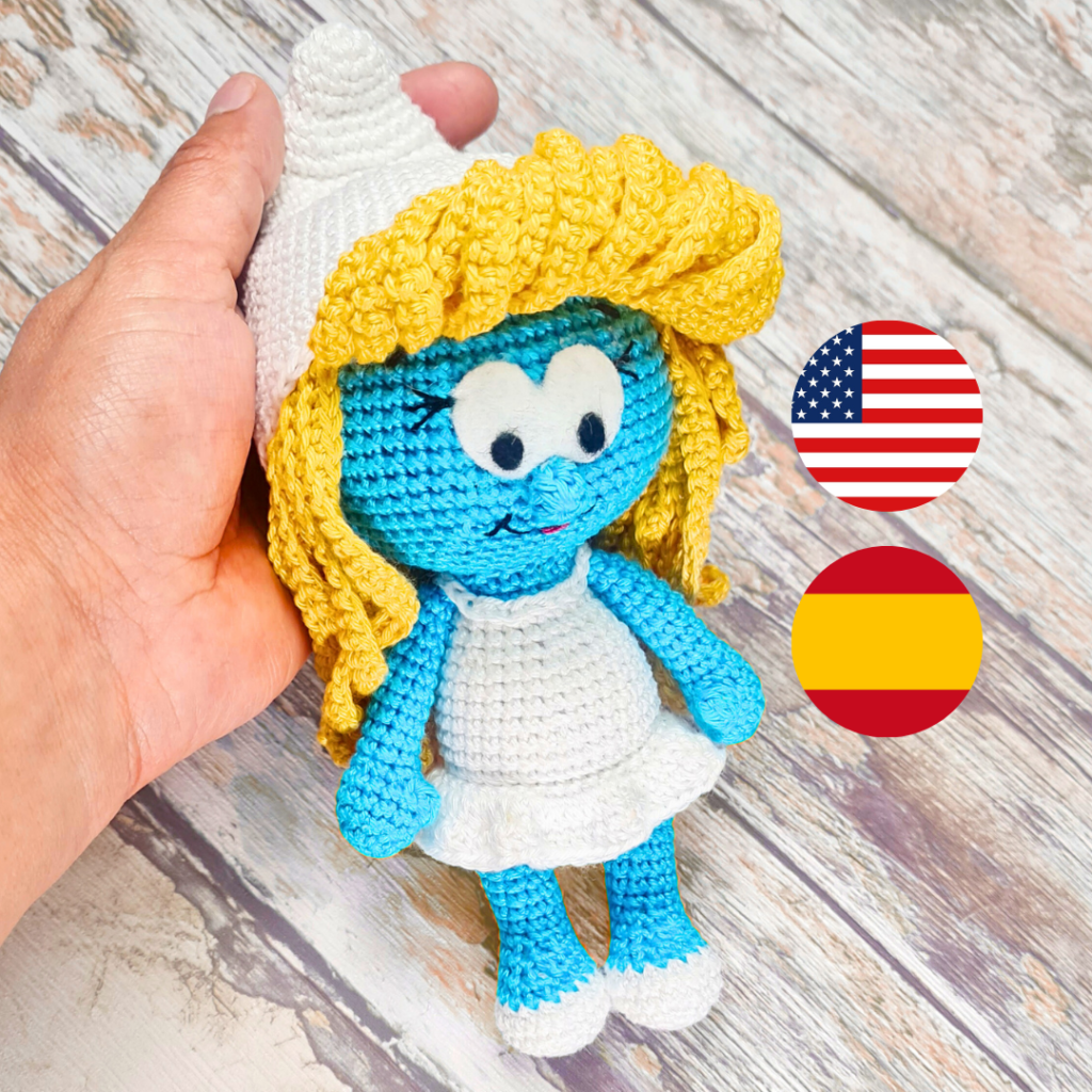 1. Patron PDF Pitufina amigurumi a crochet de Maia Maia Crochet.